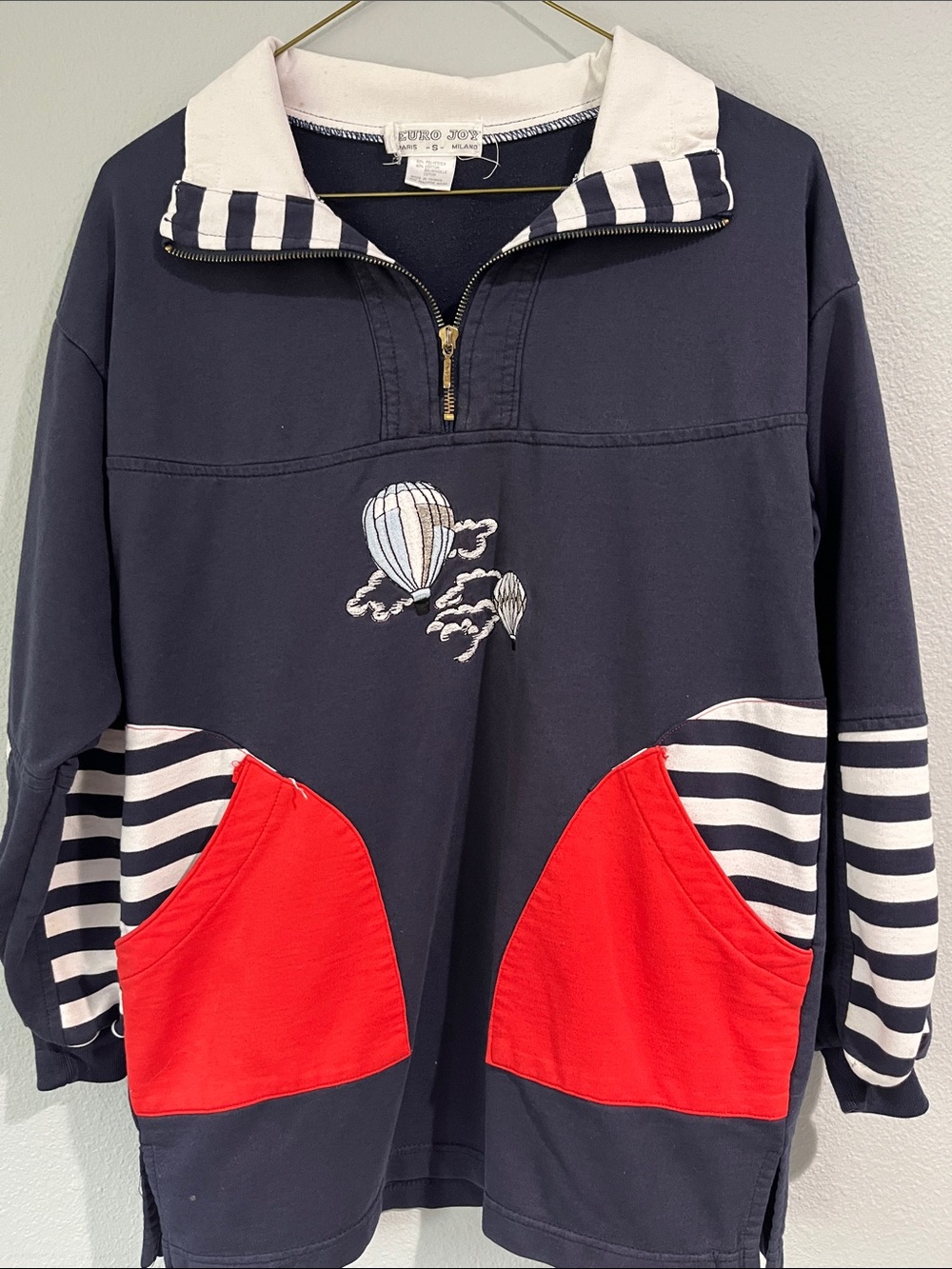 Vintage Nautical Hot Air Balloon Pullover with Red Pocket Accents XS